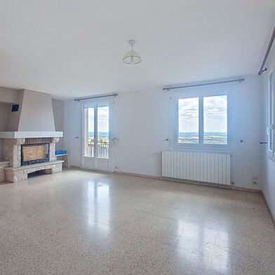 Maison 3 pièces 800 €