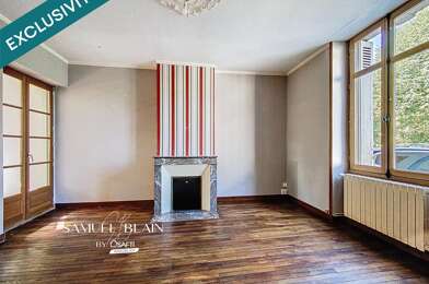 Maison 8 pièces 249900 €