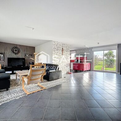 Maison 5 pièces 299000 €