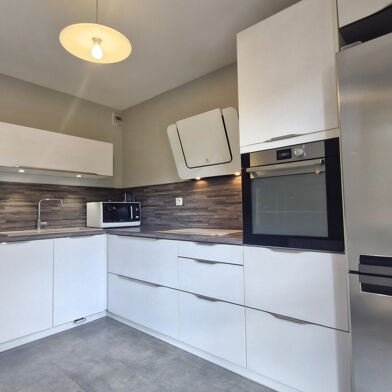 Appartement 4 pièces 158000 €