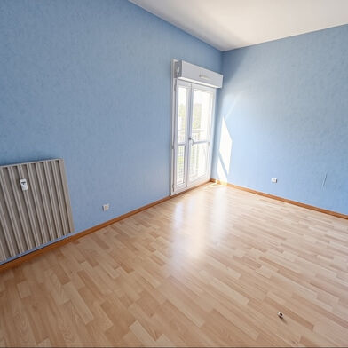 Appartement 5 pièces 195000 €