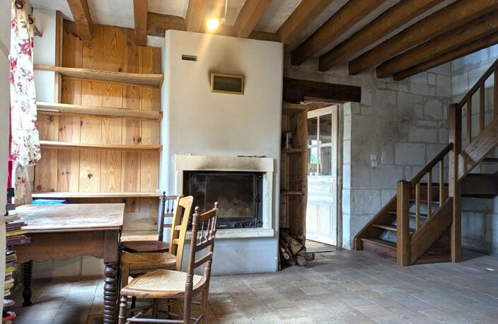 Vente maison 5 pièces 127 m² Sainte-Catherine-de-Fierbois (37800) — photo 2