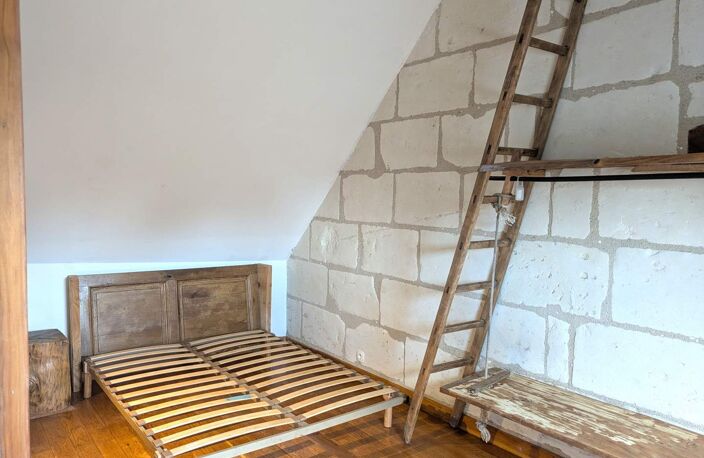 Vente maison 5 pièces 127 m² Sainte-Catherine-de-Fierbois (37800) — photo 5