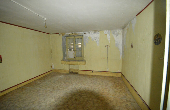Maison de village avec grange — photo 4