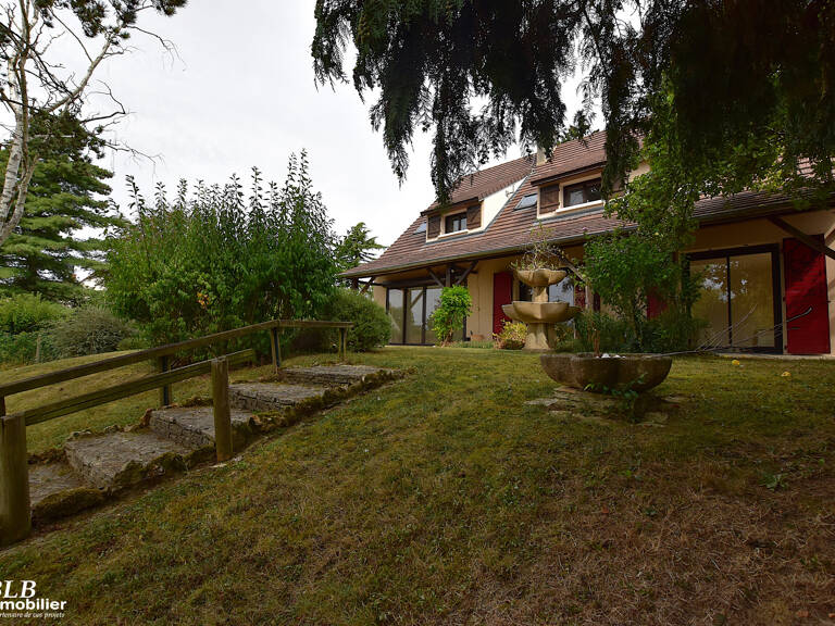 Maison familiale de 220 m2   5 chambres   terrain paysagé de — photo 1