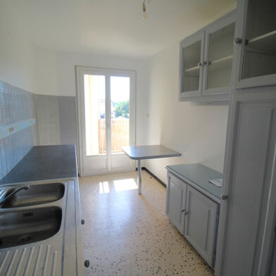 Appartement 4 pièces 145000 €