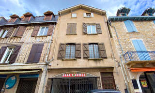 Immeuble  270 m² à vendre à Villefranche-de-Rouergue (12200)