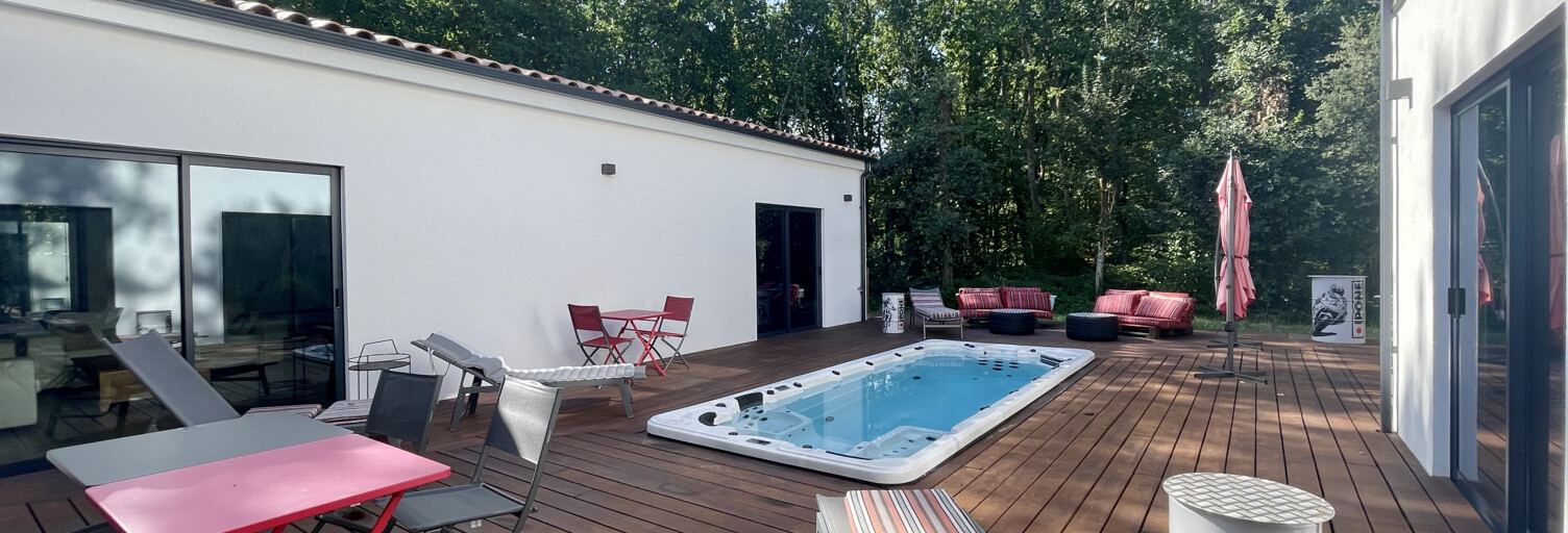 Maison 6 Pièces 230 m² à vendre à Breuillet (17920)