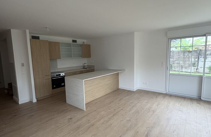 Vente Maison/villa 5 pièces — photo 2