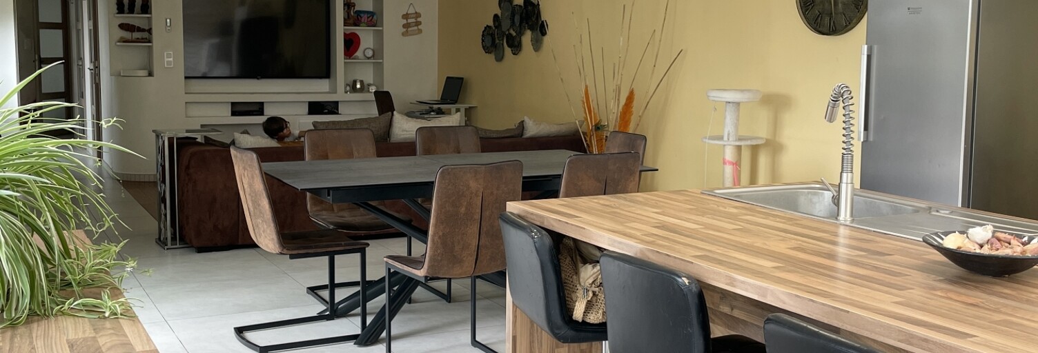 Maison 9 Pièces 154 m² à vendre à Merville (59660)