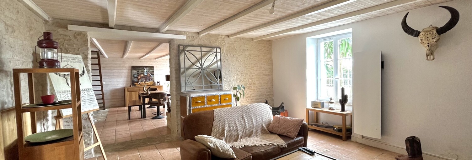 Maison 6 Pièces 188 m² à vendre à Saint-Jean-de-Liversay (17170)