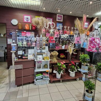 Commerce  121000 €