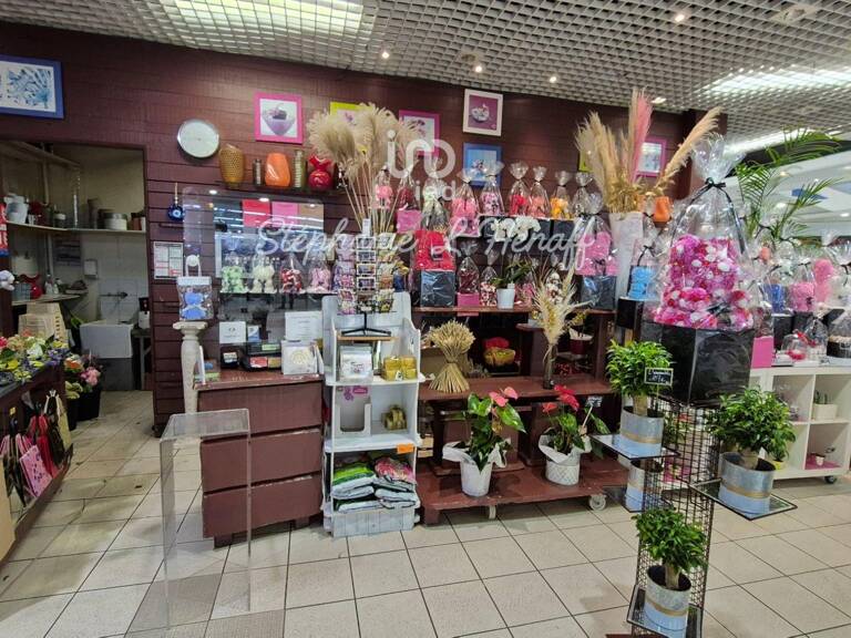 Vente Boutique/Local commercial 64 m&sup2; — photo 1