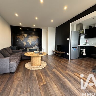 Appartement 5 pièces 410 €