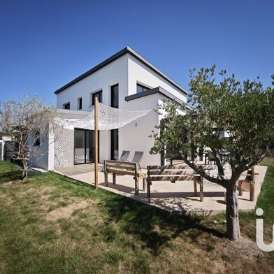 Maison 5 pièces 385000 €