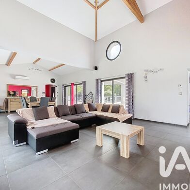 Maison 10 pièces 835000 €