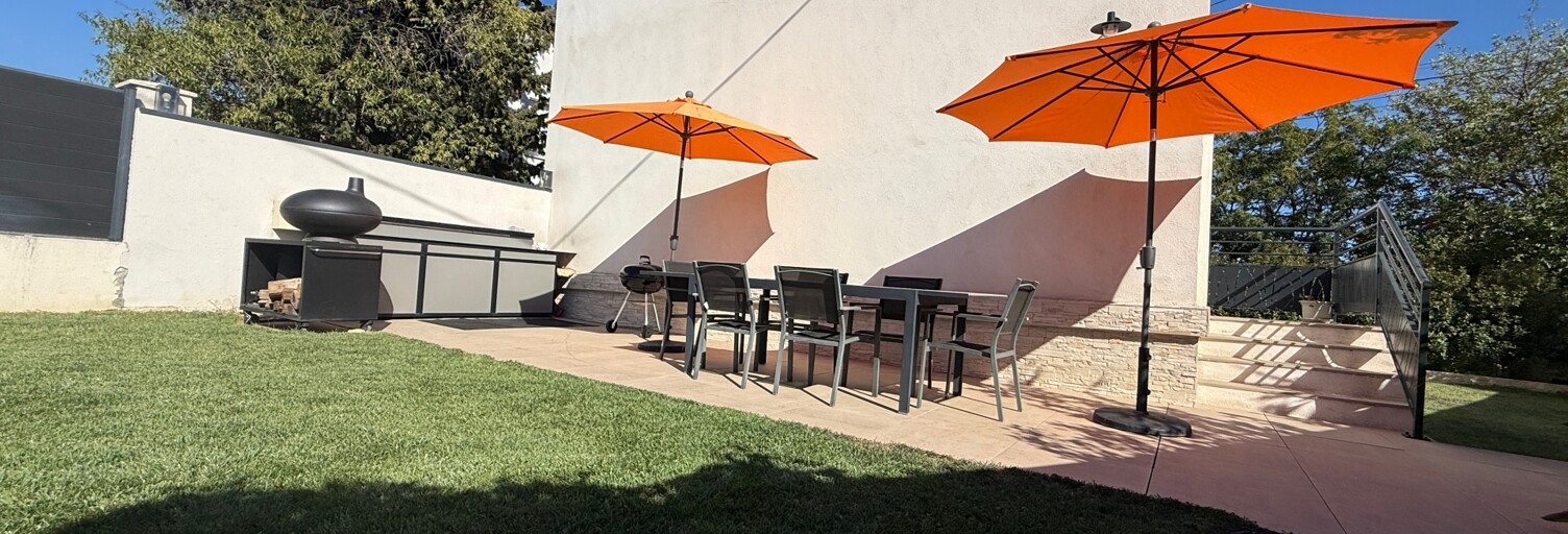 Maison 4 Pièces 95 m² à vendre à Saint-Cyr-sur-Mer (83270)