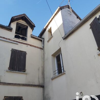 Immeuble  290000 €