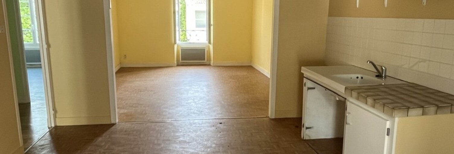 Maison 3 Pièces 64 m² à vendre à Chalais (16210)