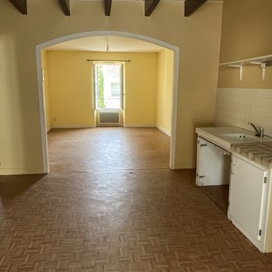 Maison 3 pièces 77400 €