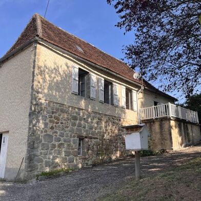 Maison 8 pièces 447525 €