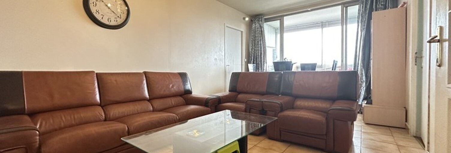 Appartement 5 Pièces 93 m² à vendre à Bron (69500)