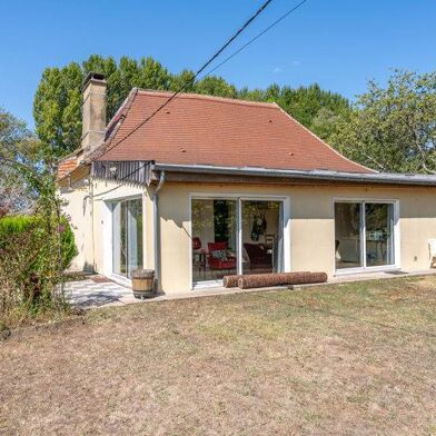 Maison 4 pièces 231440 €