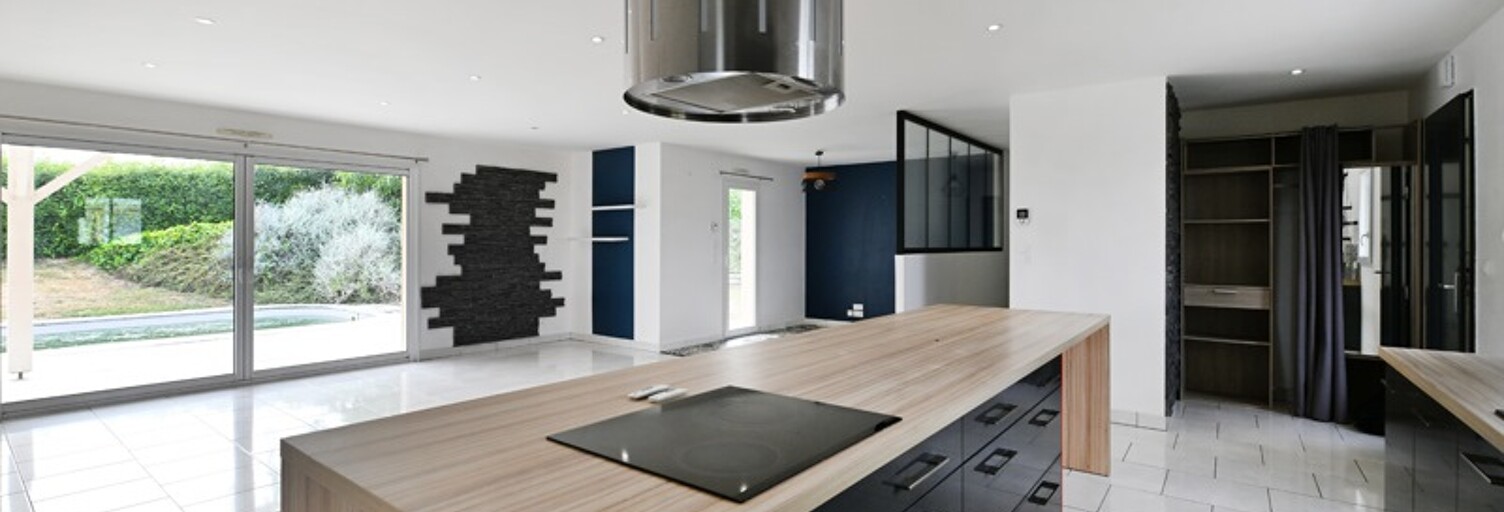 Maison 5 Pièces 147 m² à vendre à Bourg-Charente (16200)