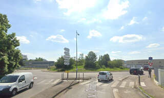 Garage  37 m² à vendre à Vaulx-en-Velin (69120)