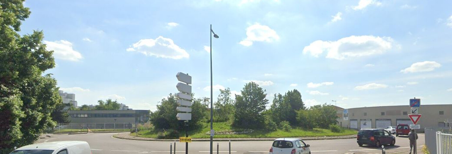 Garage  37 m² à vendre à Vaulx-en-Velin (69120)