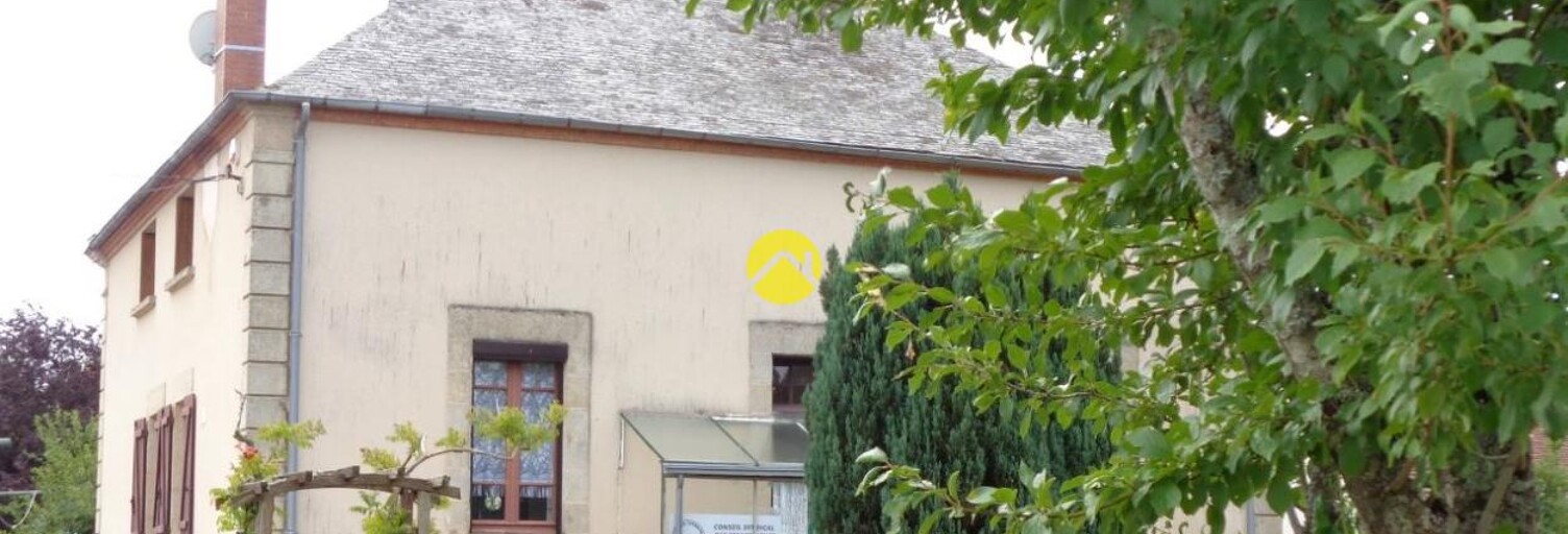 Maison 8 Pièces 190 m² à vendre à Ygrande (03160)