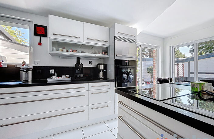 Maison semi-individuelle au Bourg - Marcq — photo 2