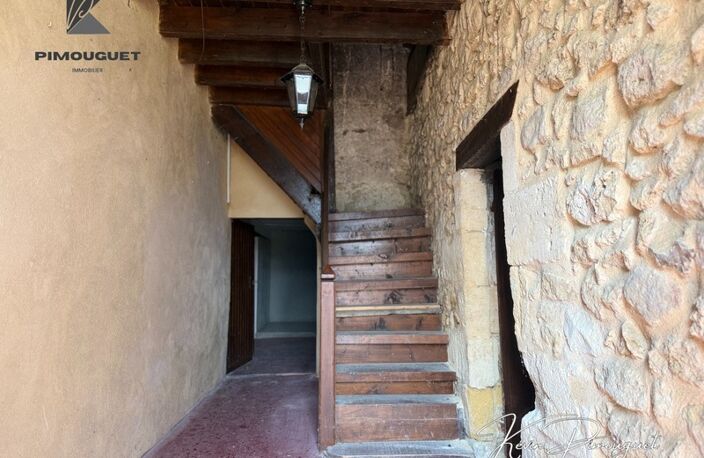 Ancien chai viticole à réinventer – 180 m² à aménager, cour intérieure & dépendances – 900 m² de terrain — photo 3