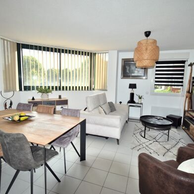 Appartement 3 pièces 145000 €