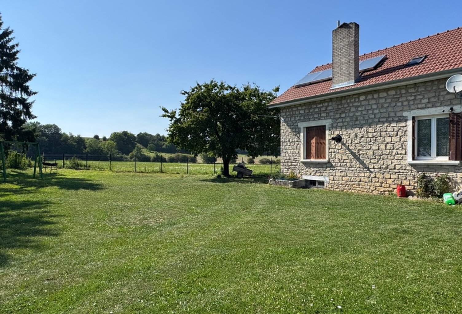 PAVILLON INDIVIDUEL, 3 CHAMBRES, PARC CLOS ET ARBORÉ — photo 1