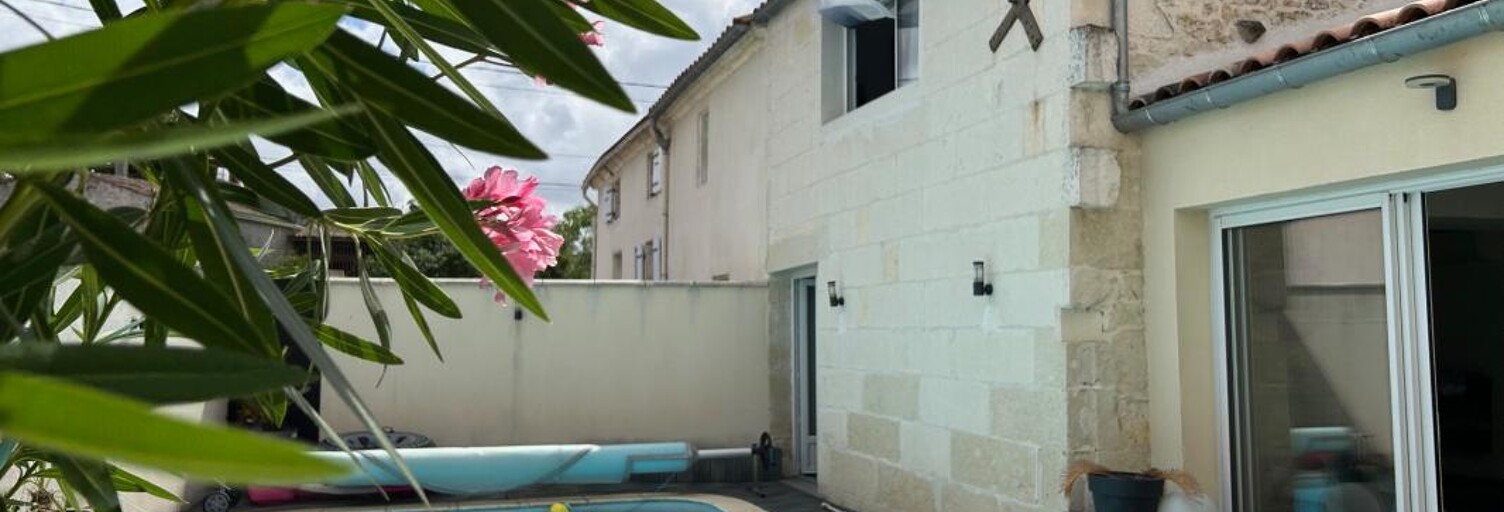 Maison 6 Pièces 210 m² à vendre à Saint-Porchaire (17250)