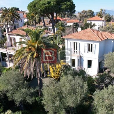 Maison 4 pièces 940000 €