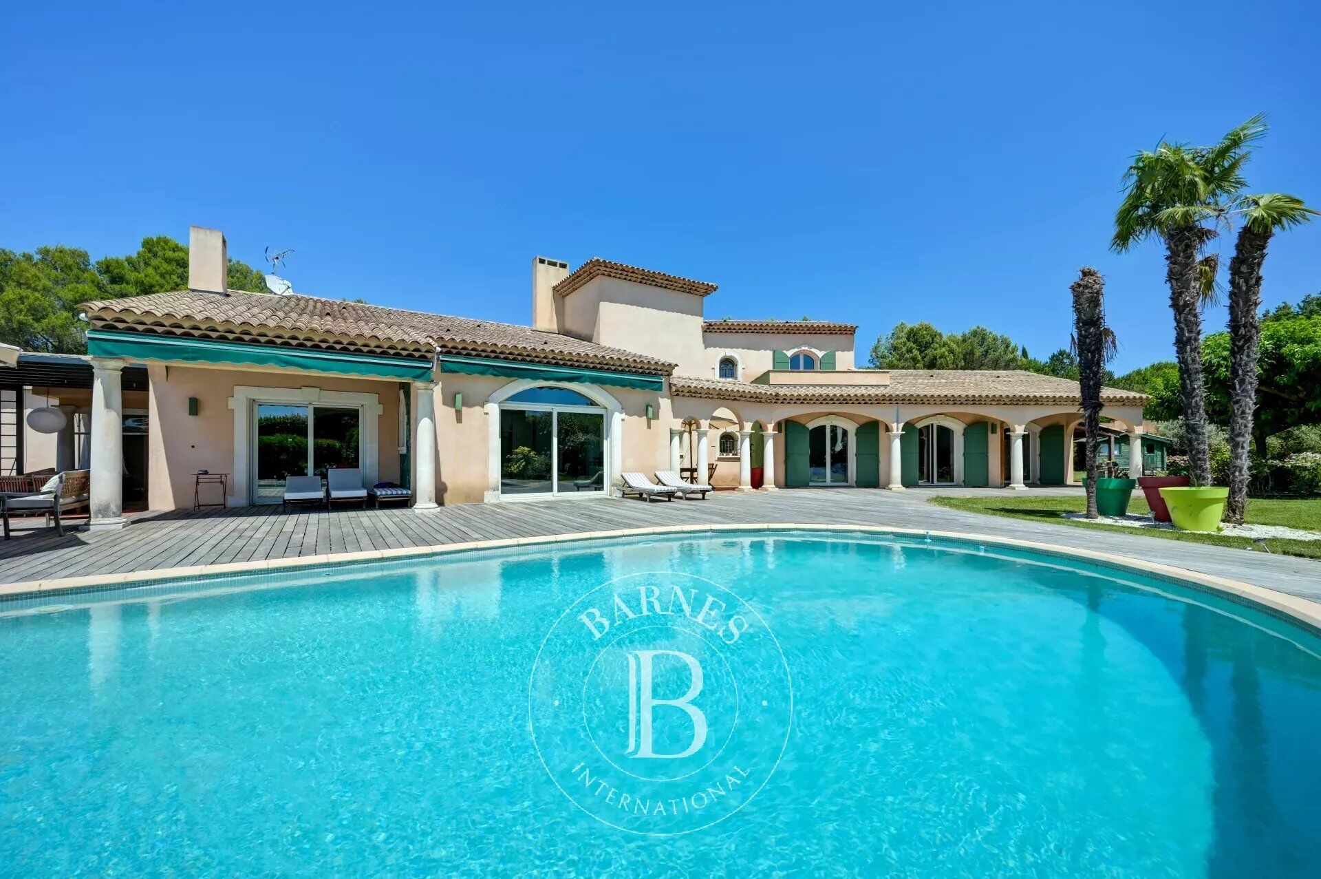 Propri&eacute;t&eacute;  T8 à vendre Aix-en-Provence 13100