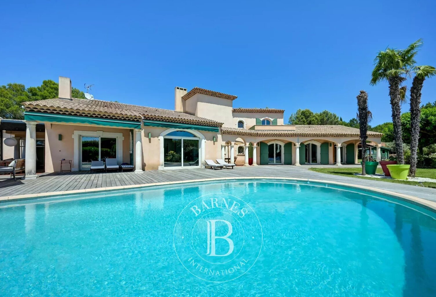 AIX-EN-PROVENCE– VILLA D'ARCHITECTE 465M2 – 6 SUITES – PARC  1,1 — photo 1