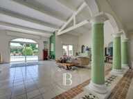AIX-EN-PROVENCE– VILLA D'ARCHITECTE 465M2 – 6 SUITES – PARC  1,1 — photo 4