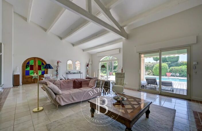 AIX-EN-PROVENCE– VILLA D'ARCHITECTE 465M2 – 6 SUITES – PARC  1,1 — photo 5