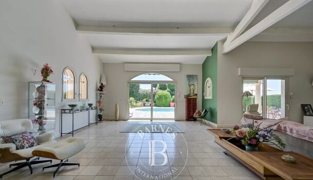 Propri&eacute;t&eacute; 8 pièces  à vendre Aix-en-Provence 13100