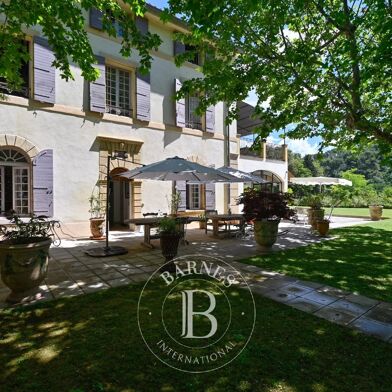 Maison 10 pièces 2590000 €