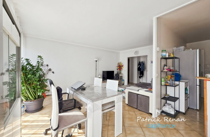 Appartement à vendre 3 pièces, T3, 72 m2, PLAISIR (78) — photo 2