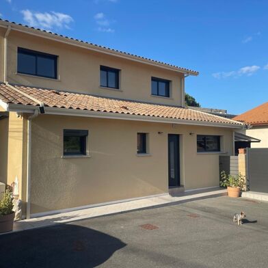 Maison 5 pièces 371000 €