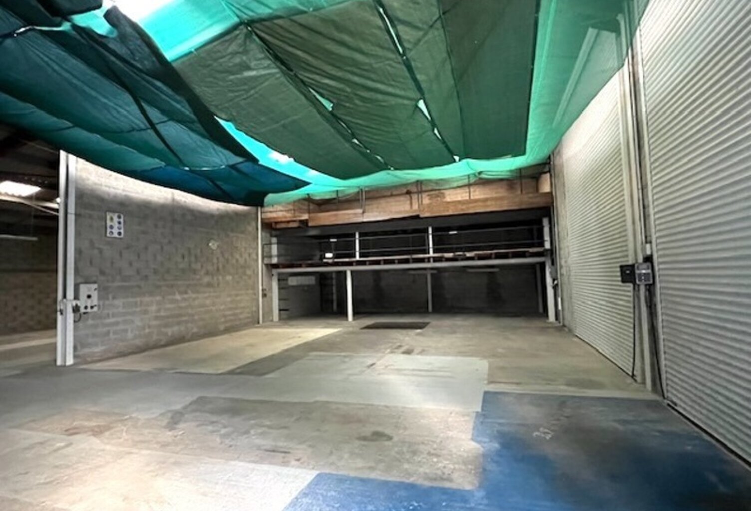 Dpt Charente Maritime (17), à louer PONS Bâtiment — photo 1