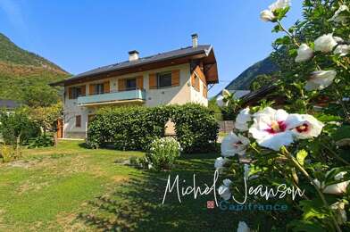 Maison 5 pièces 354000 €