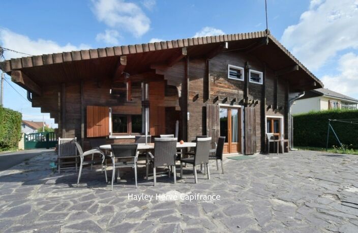 À vendre, à deux pas de la plage : chalet avec terrain, garages et beau potentiel Asnelles (14) (Calvados) — photo 4