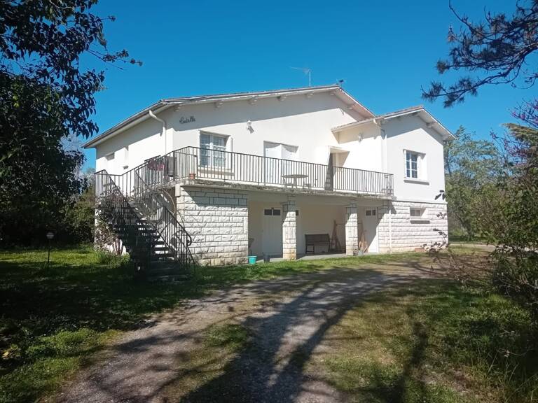 A vendre Condom - Maison individuelle 133m2 avec sous-sol - Terrain 5000m2 — photo 1