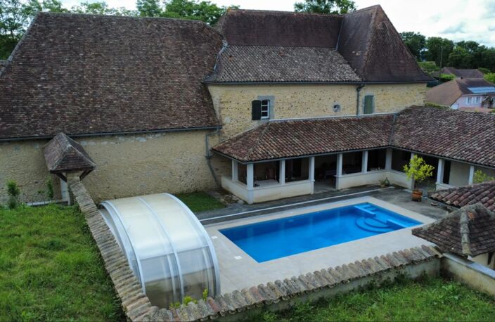 Entre Salies et Orthez - Ancien relais de poste du 18éme — photo 2